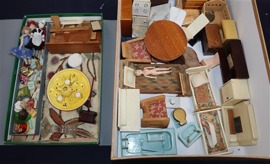 A group of 1940s/50s dolls house furniture and ornaments